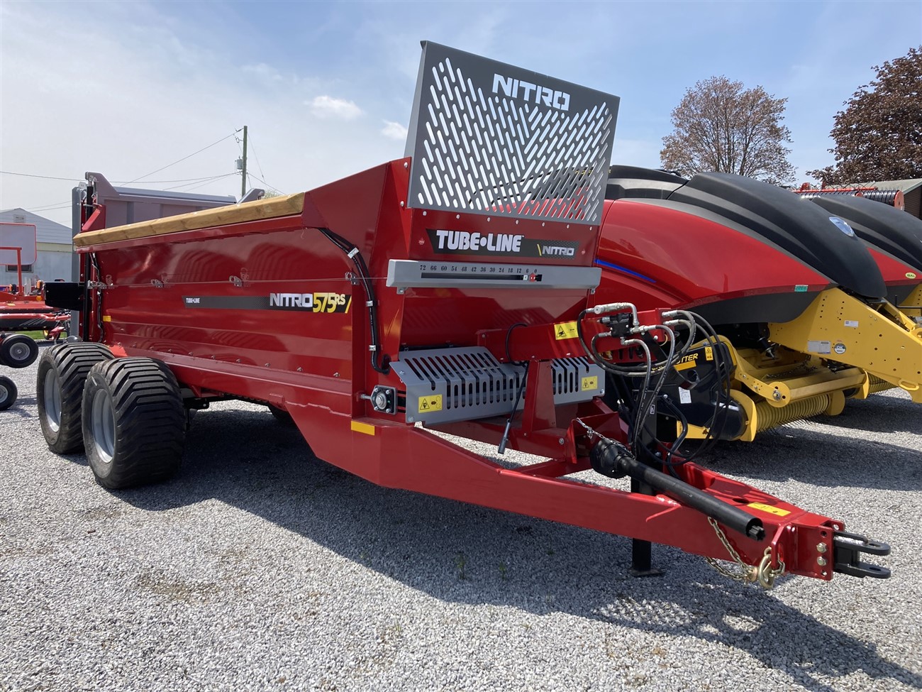 2023 TUBELINE NITRO 575RS VERTICAL BEATER SPREADER