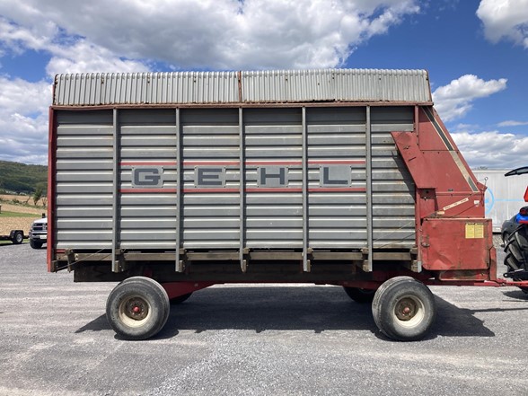 GEHL 970 FORAGE WAGON
