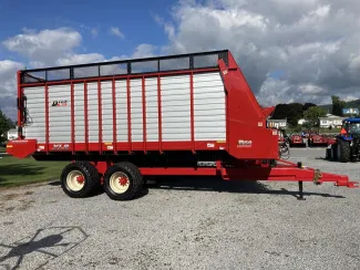 2023 DION XLS COMBO FORAGE BOX - Side