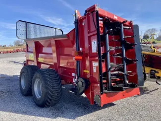 2025 H&S PRO-SPREAD 6160 VERTICAL BEATER SPREADER