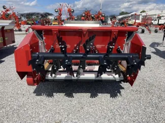 2024 H&S 3231 MANURE SPREADER
