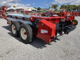 2024 H&S 3231 MANURE SPREADER