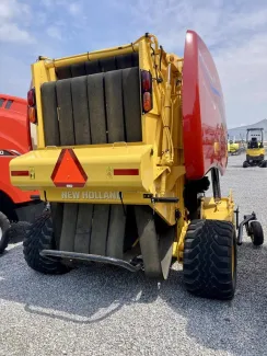 2025 NEW HOLLAND ROLL-BELT 450 CROP CUTTER *DISCOUNTED DEMO MODEL* $56,500