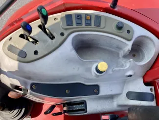 2015 CASE IH FARMALL 85C