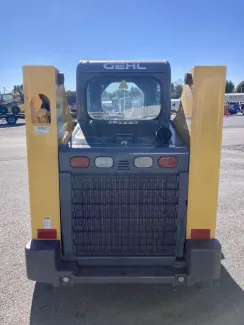 2011 GEHL 5640E SKID-STEER